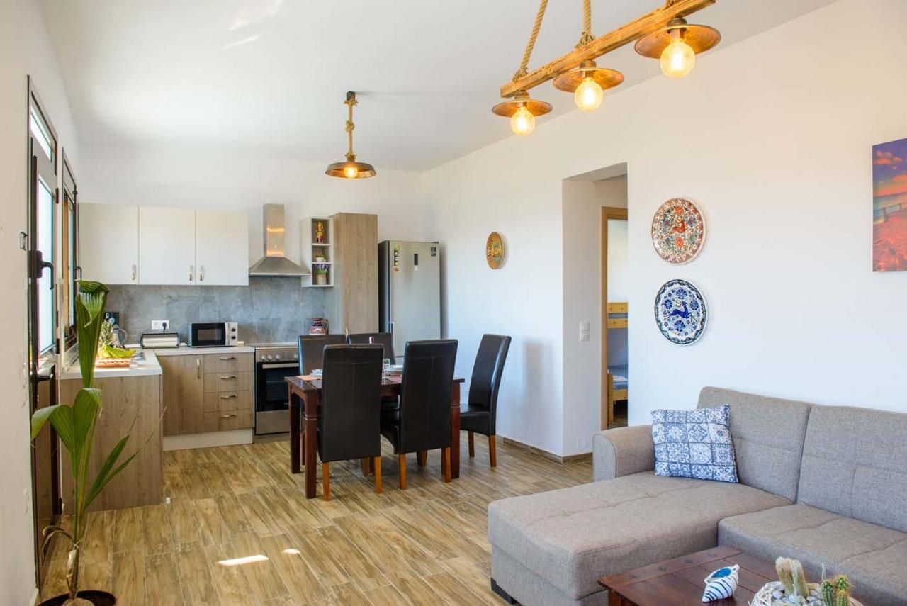 Blue Bay Villas , Ground Floor Архангелос Экстерьер фото