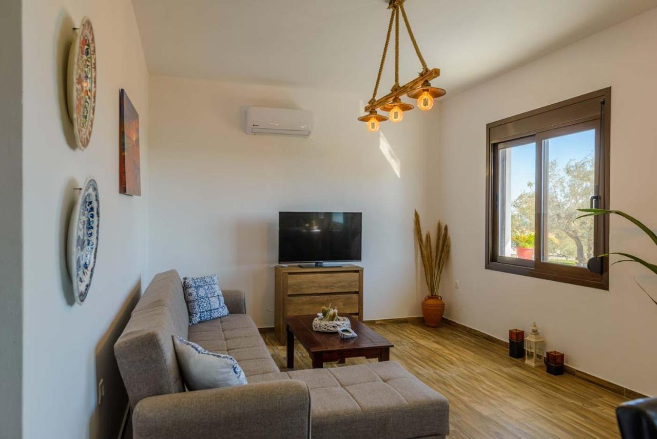 Blue Bay Villas , Ground Floor Архангелос Экстерьер фото